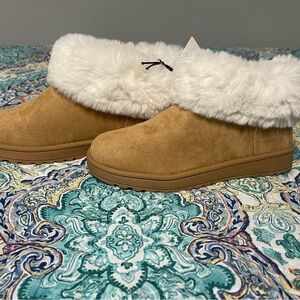 Cozy Tan Faux Fur Lined Ankle Boots